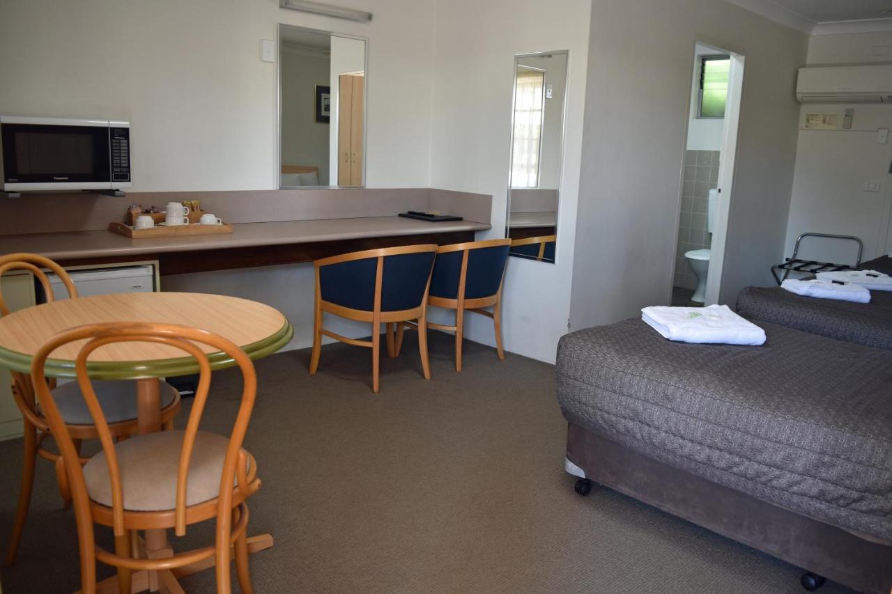 Ten Dollar Town Motel Gulgong Exteriér fotografie