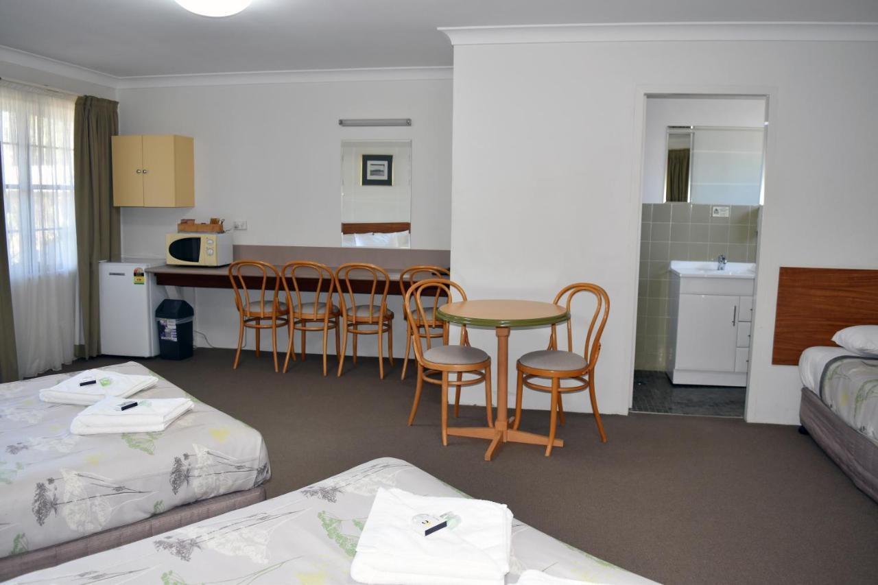 Ten Dollar Town Motel Gulgong Exteriér fotografie