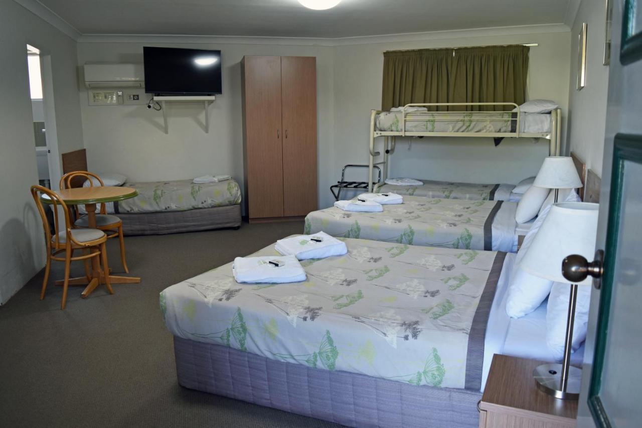 Ten Dollar Town Motel Gulgong Exteriér fotografie